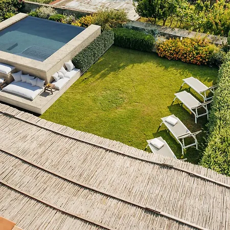 Ξενοδοχείο με διαμερίσματα Orablu Executive