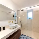 Orablu Executive Aparthotel