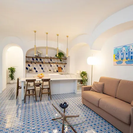 Orablu Executive Apart Otel 4*